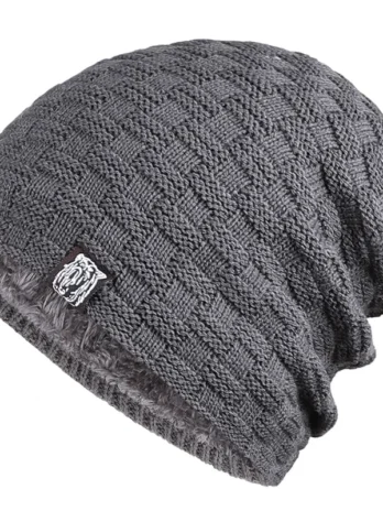 Knitted Beanie with lining six colours